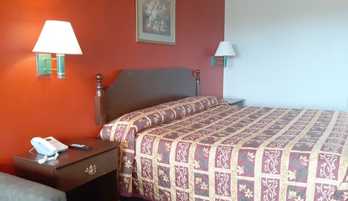 Classic Room, 1 King Bed