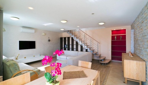 Apartment (Duplex)