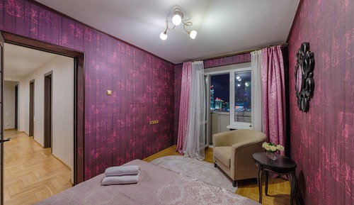 Apartment (Split Level)