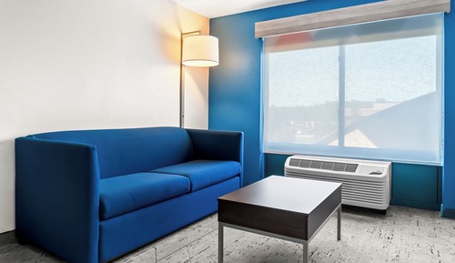 Suite, Multiple Beds