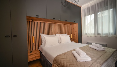 Premium Apartment, 1 Queen Bed with Sofa bed