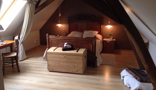 Room (Mont Cassel)