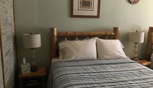 Basic Room, 2 Queen Beds (Unit 1)