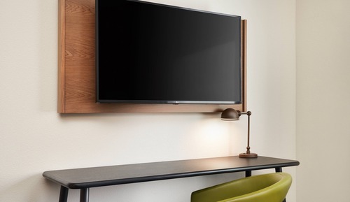 Room, 1 King Bed (Hearing Accessible)