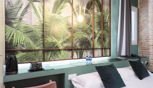 Double Room, Hot Tub