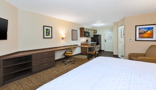 Suite, 1 Queen Bed, Accessible (Communication)