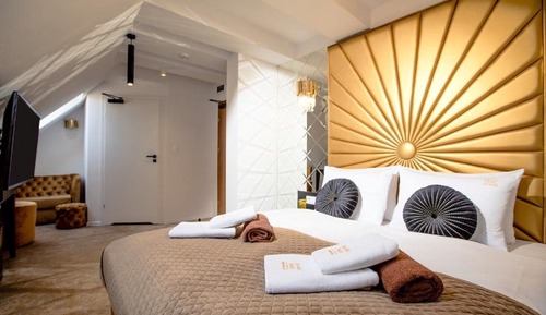 Design Triple Room