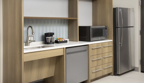 Studio, 1 King Bed, Accessible, Bathtub