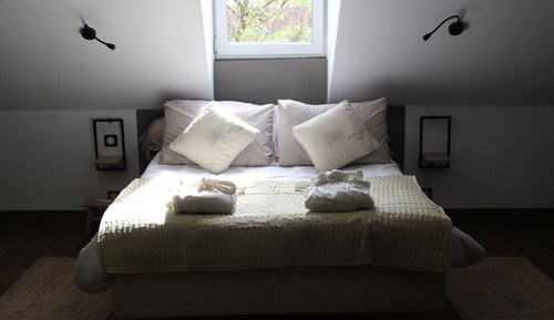 Honeymoon Loft