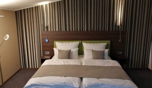 Deluxe Single Room