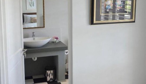 Luxury Room (1)