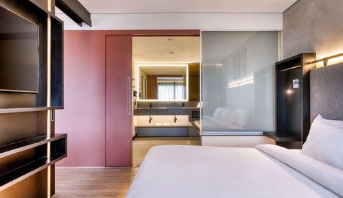 Superior Room, 1 Queen Bed with Sofa bed
