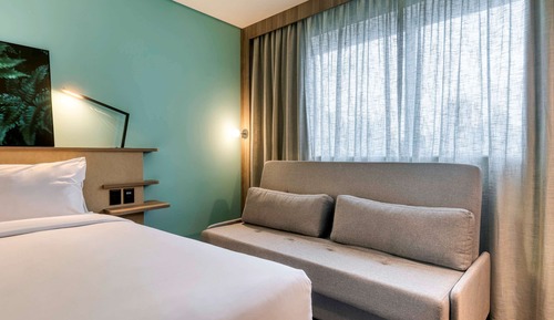 Deluxe Room, 1 Queen Bed with Sofa bed