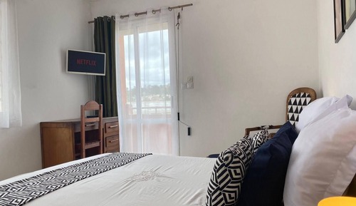 Economy Double Room (RINDRA)