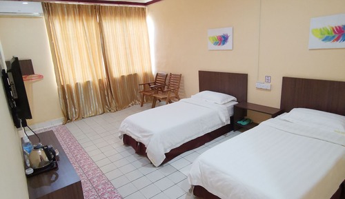 Economy Room