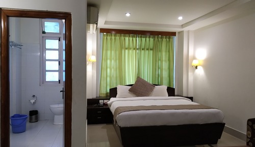Super Deluxe Room