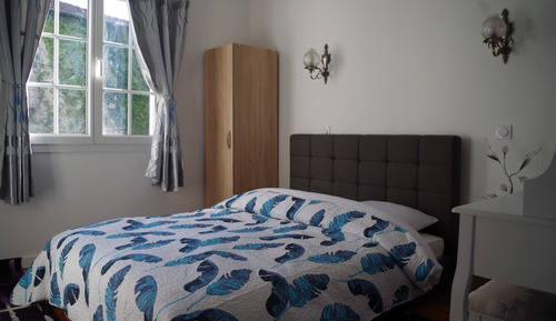Traditional Double Room (4)