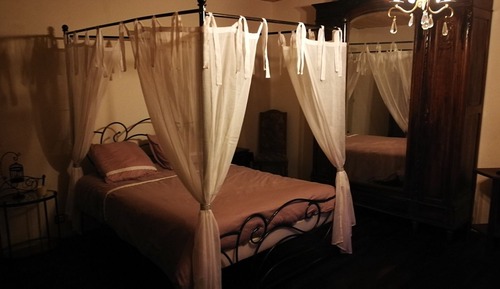 Double Room (L’Intrigante)