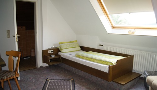 Standard Single Room