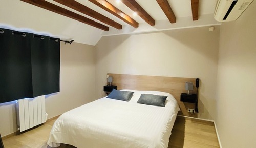 Comfort Double Room (Bathtub)