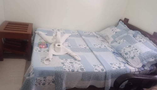 Standard Room, 1 Queen Bed, Private Bathroom, Garden View
