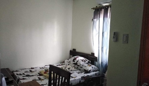 Budget Fan Room