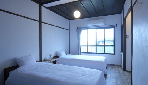 Twin Room, Non Smoking (Uzura)