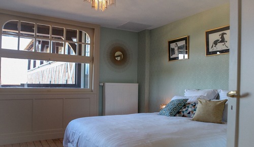Double Room (Josephine)