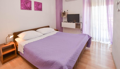 Apartment (A1)
