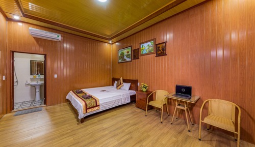 Deluxe Bungalow