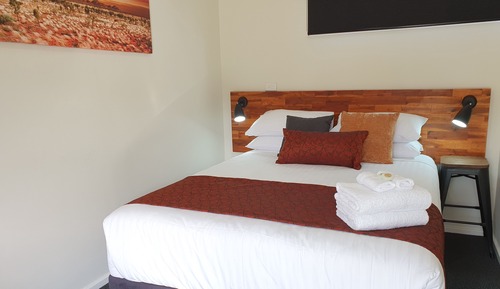 Basic Quadruple Room, 2 Queen Beds