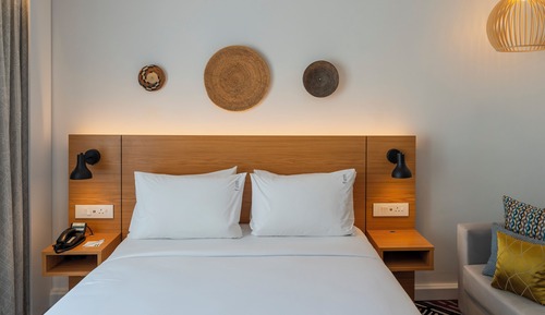 Standard Room, 1 Queen Bed