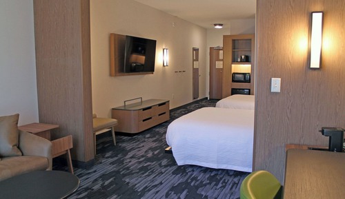 Suite, Multiple Beds
