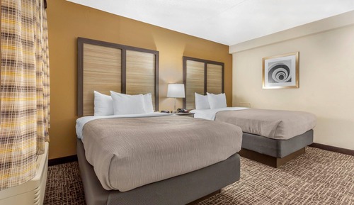 Suite, 2 Double Beds, Non Smoking (Efficiency)