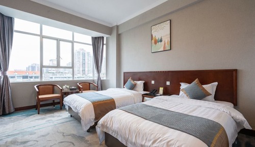 Deluxe Twin Room