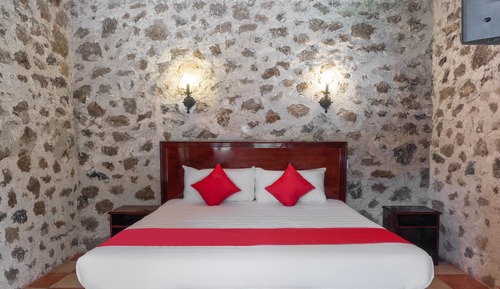 Superior Room, 1 King Bed
