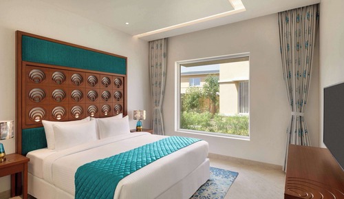 Villa, 1 King Bed, Non Smoking (Sunrise Garden)