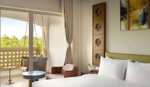 Deluxe Room, 1 King Bed