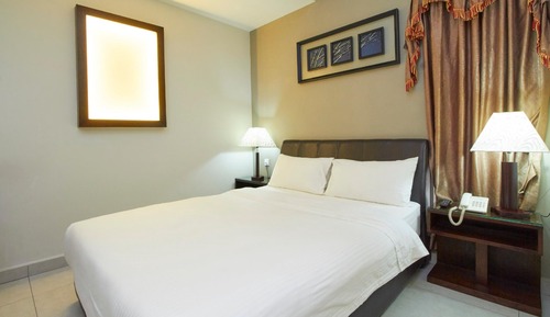 Flash Sale - Standard Queen