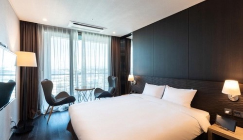 Suite, Ocean View