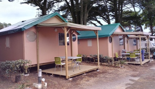 Tent (Lodge)