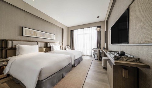 Deluxe Room, 2 Twin Beds, Garden View