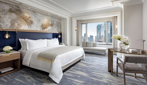 Deluxe Room, 1 King Bed, Non Smoking, City View