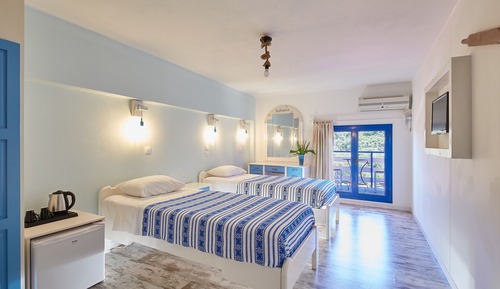 Economy Twin Room