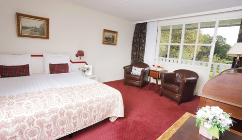 Exclusive Room