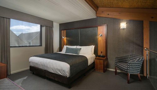Loft Spa Suite