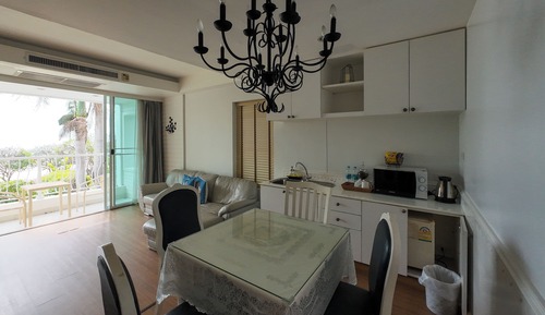 Sea balcony suite