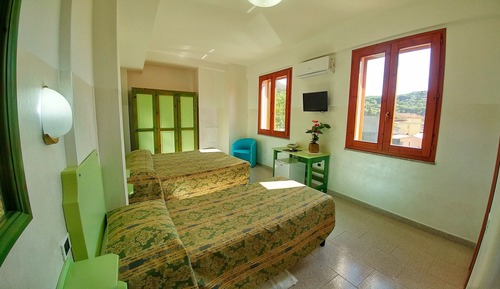 Triple Room, City View