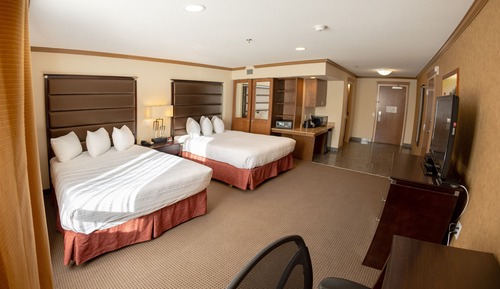 Standard Room, 2 Queen Beds, Accessible, Non Smoking, Refrigerator & Microwave