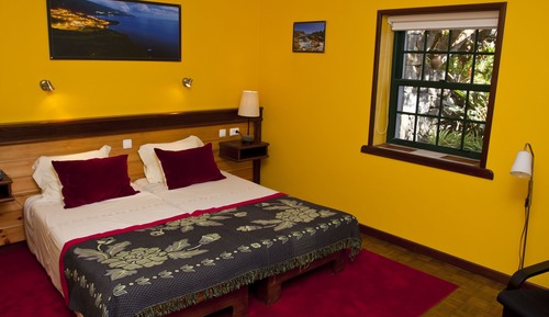 Deluxe Double Room (1 or 2 Guests)